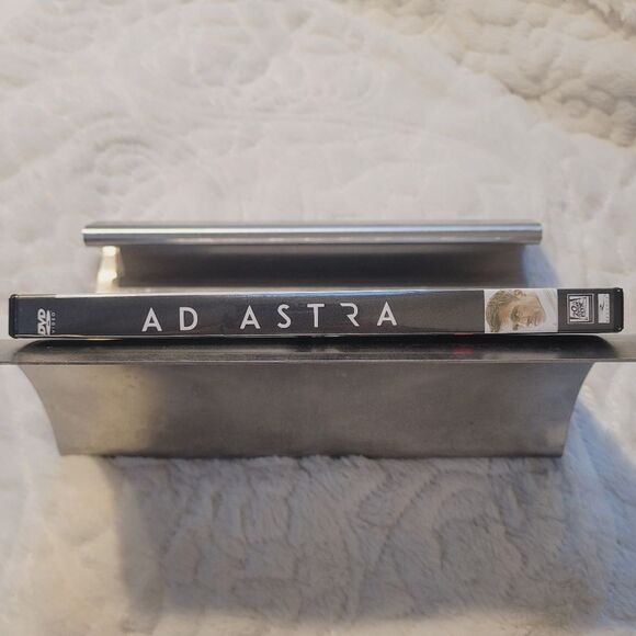Ad Astra DVD Brad Pitt Tommy Lee Jones Liv Tyler Donald Sutherland - Picture 5 of 8